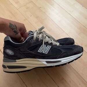 New Balance Made in England 991 v2